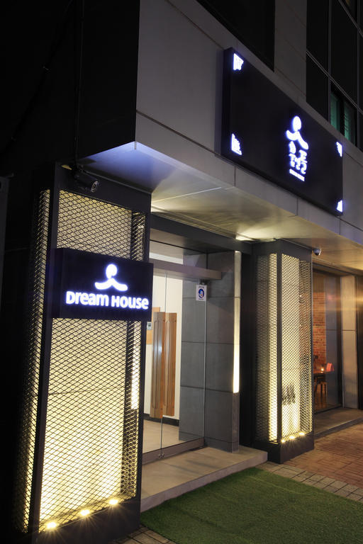 Hostel Dream House Seoul Exterior foto